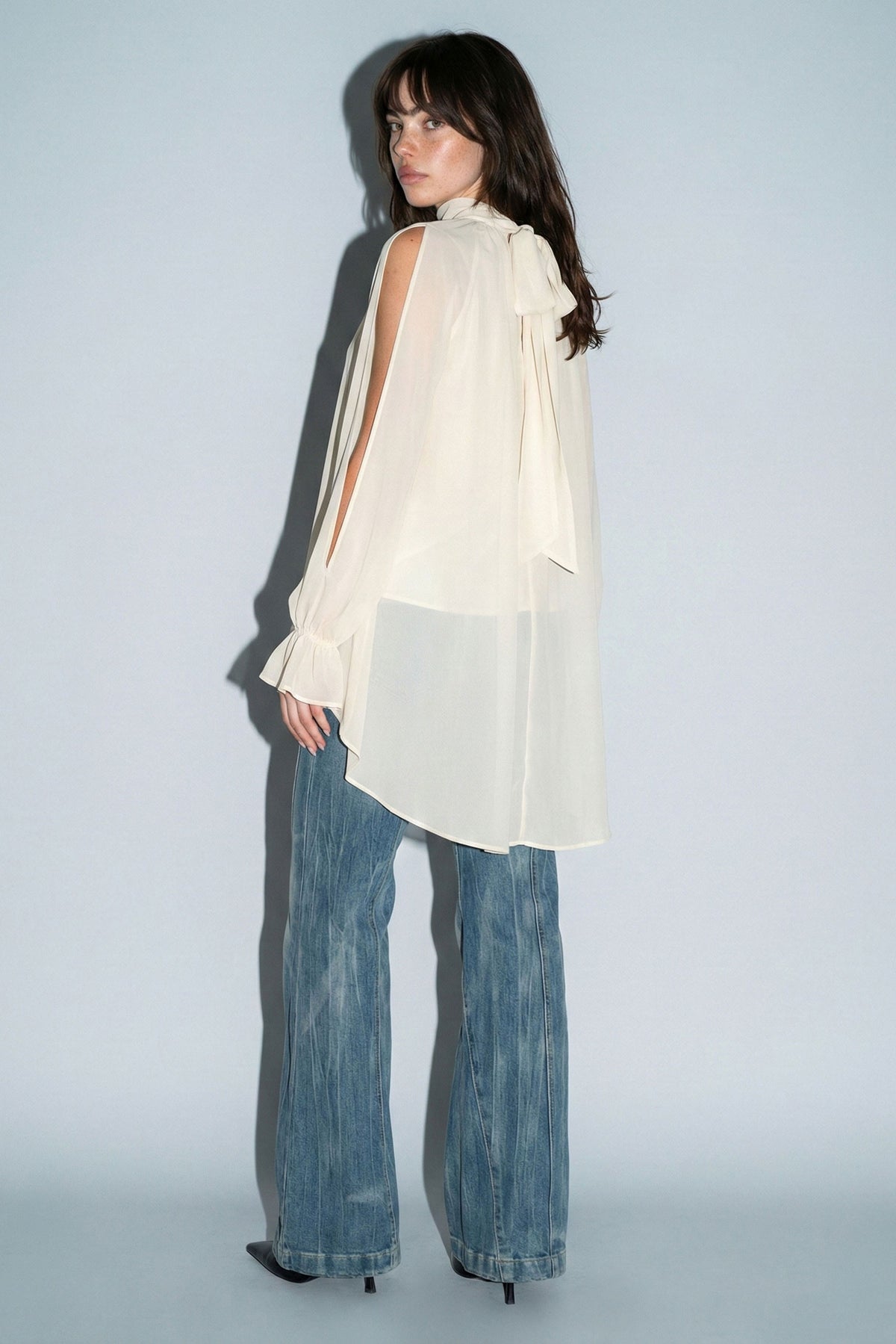 Chiffon Cold-shoulder High-low Top (Copia)