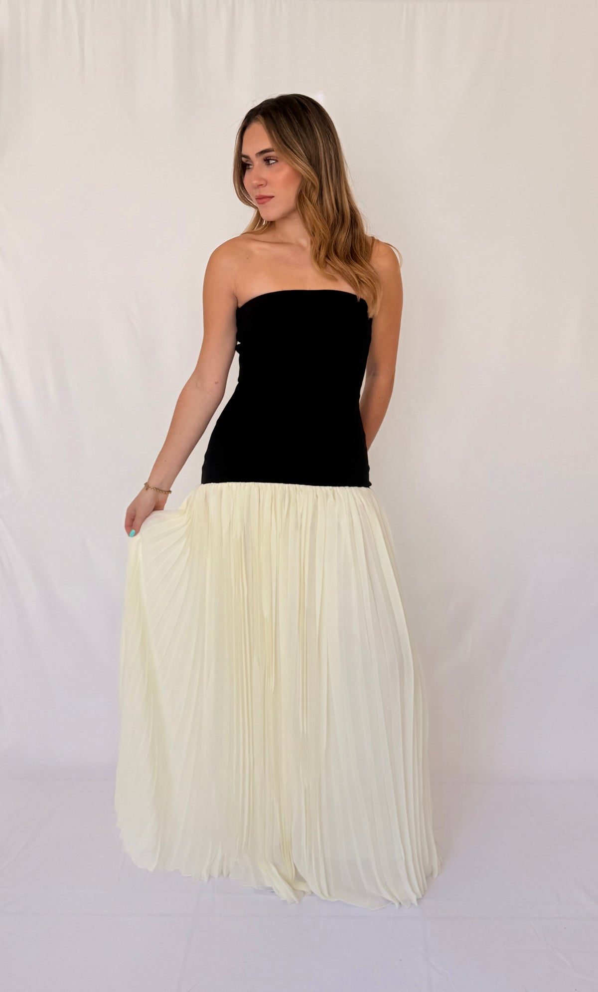 STRAPLESS FIT BODICE PLEATED SKIRT MIX MAXI DRESS