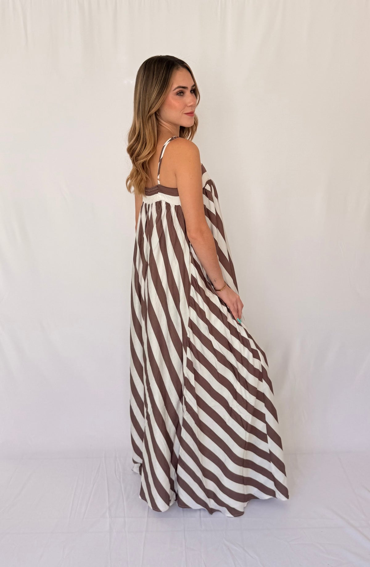 STRIPE ADJUSTABLE SPAGHETTI STRAP MAXI DRESS BROWN