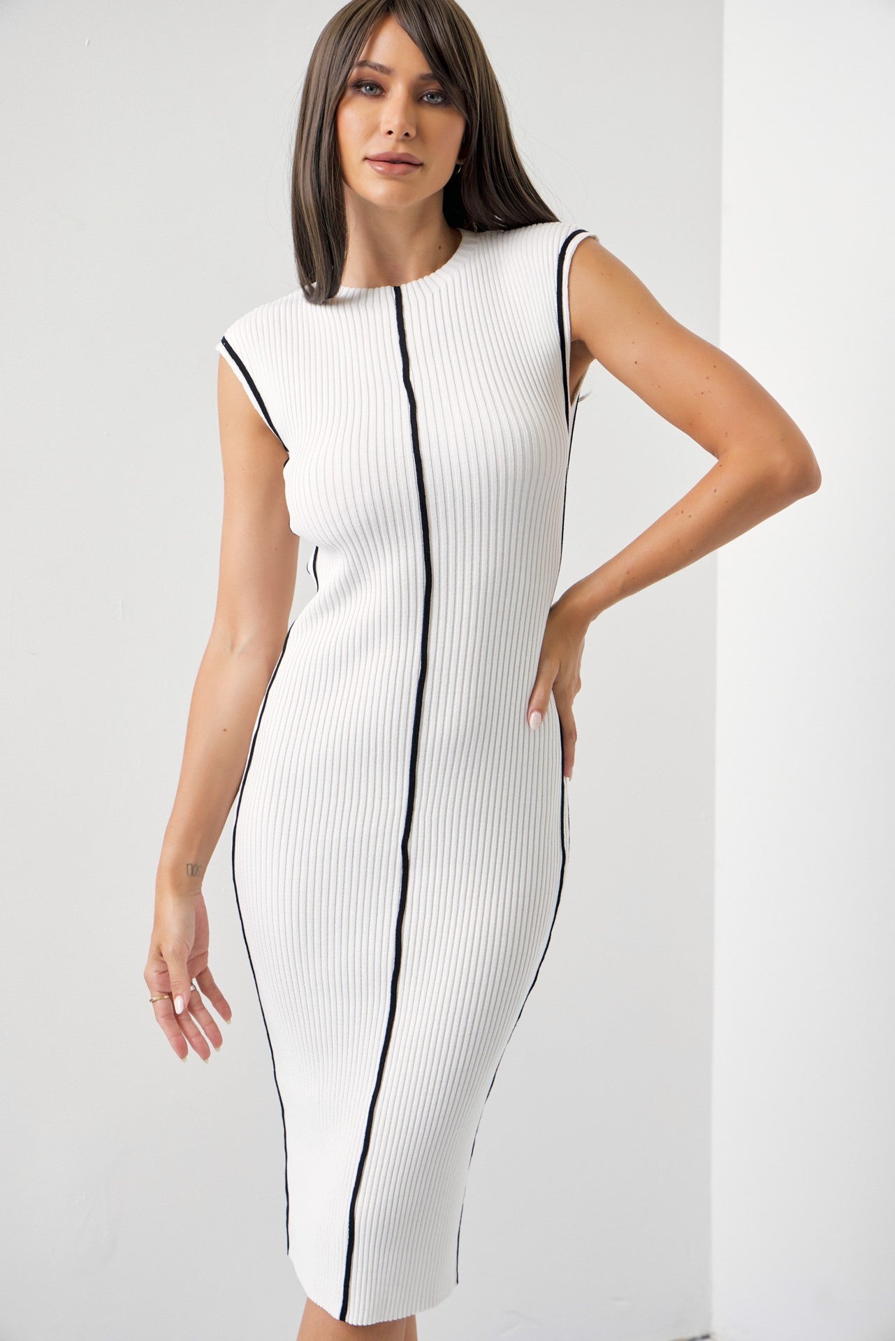 KNIT SLEEVELESS MIDI STRIPE DRESS