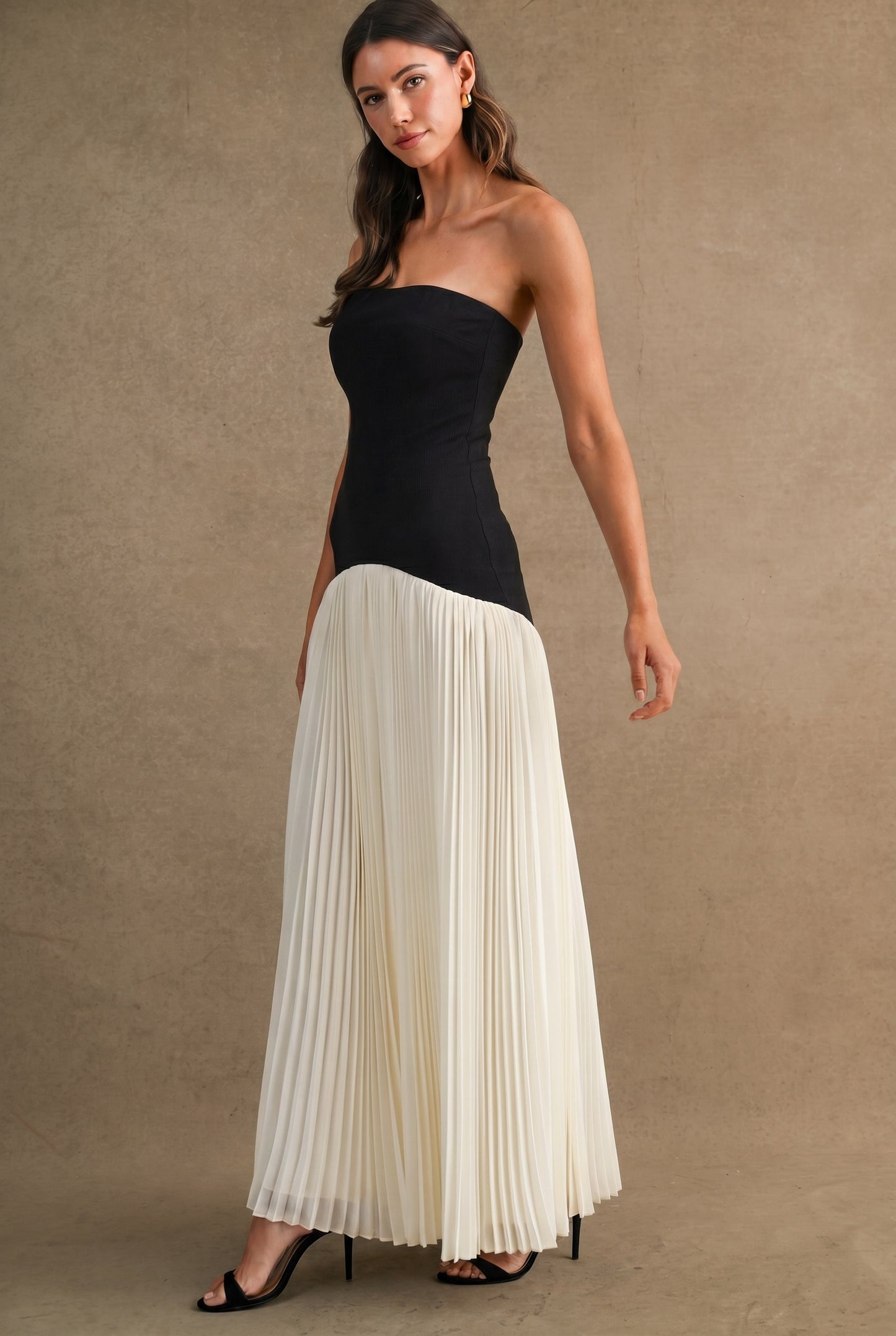 STRAPLESS FIT BODICE PLEATED SKIRT MIX MAXI DRESS