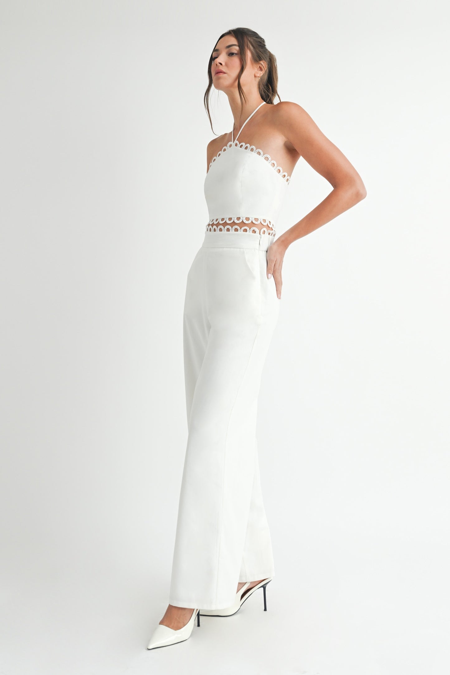 SCALLOP LACE TRIM TOP AND PANTS SETS OFF WHITE