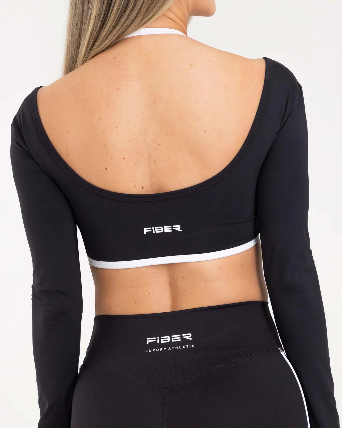 TOP MANGA LARGA SLEEK NEGRO CLASSY